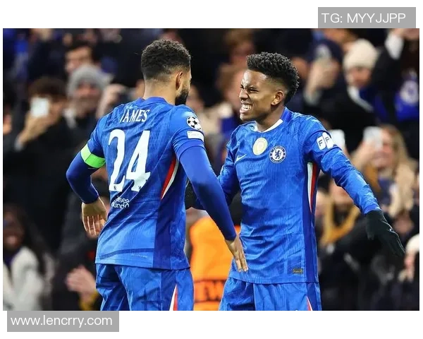 一日英超意向：阿森纳PK切尔西成争冠大战，斯洛特面临下课困难